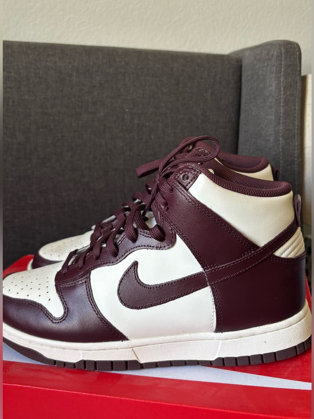 Nike dunk high burgundy/Bordeaux crush size 8.5 women’s/7 men/ 7 youth